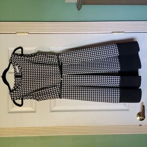 Calvin Klein houndstooth knit wear dress
